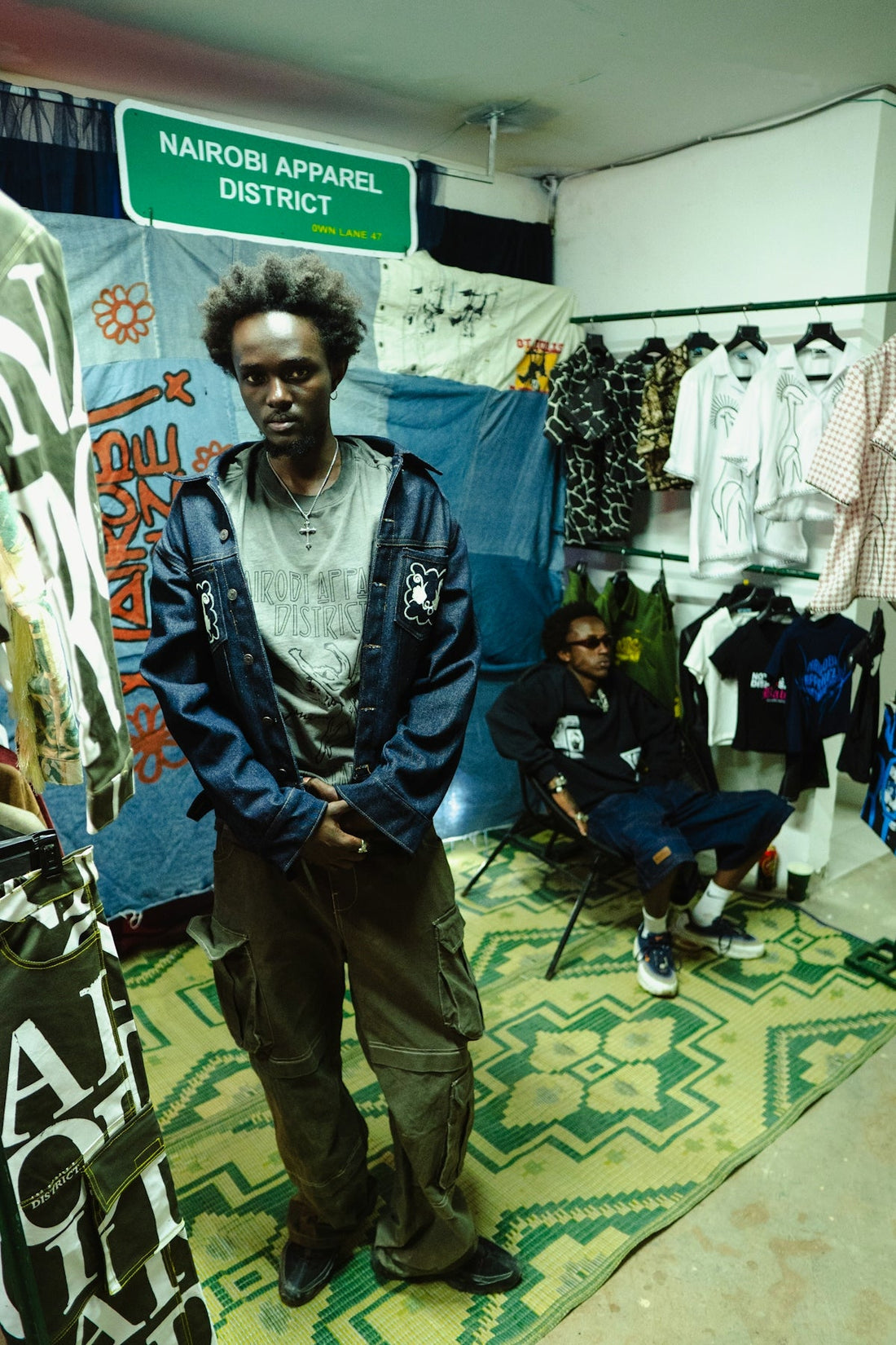 How UK Streetwear Brands Are Embracing the Minimalistic Trend with Boxy Fit Designs - VIZN