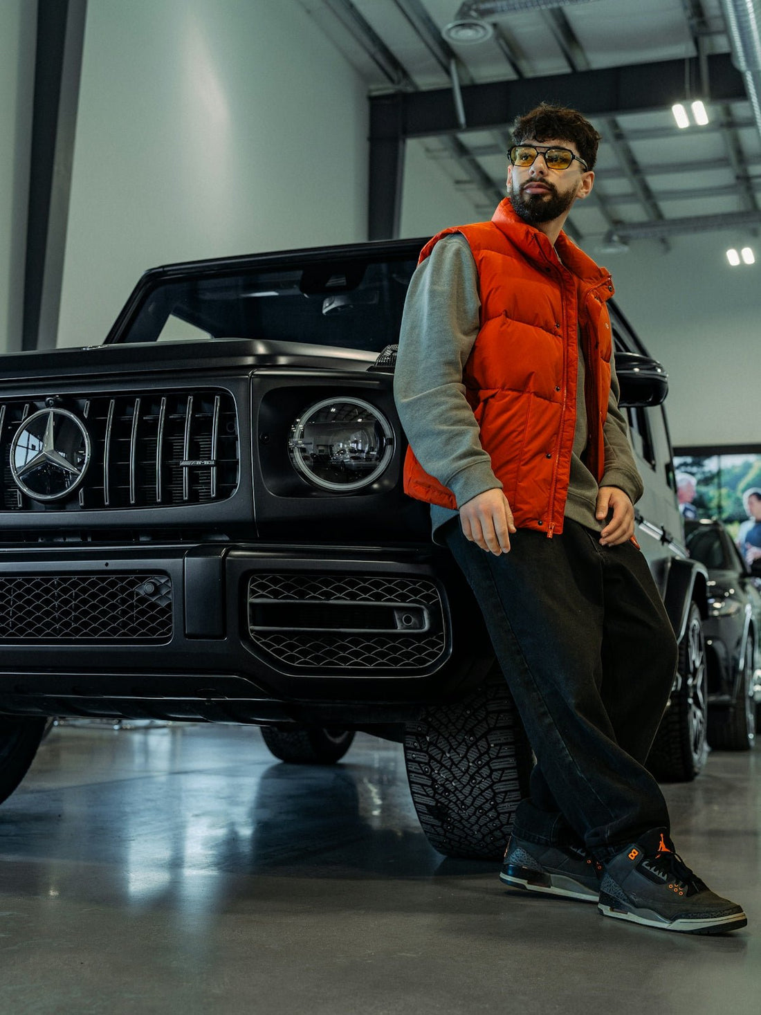 The Rise of Luxury Streetwear in the UK and How to Wear It - VIZN